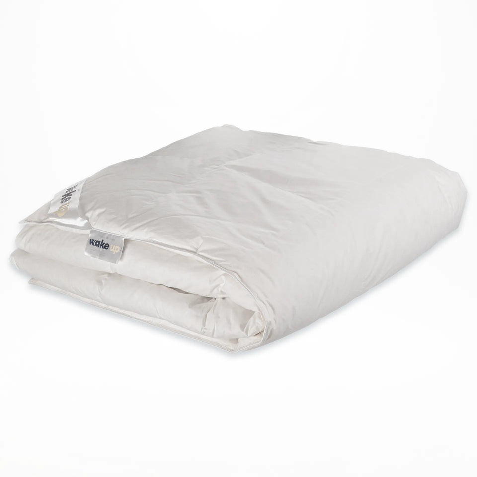 60% Eendendons dekbed all season light opgevouwen